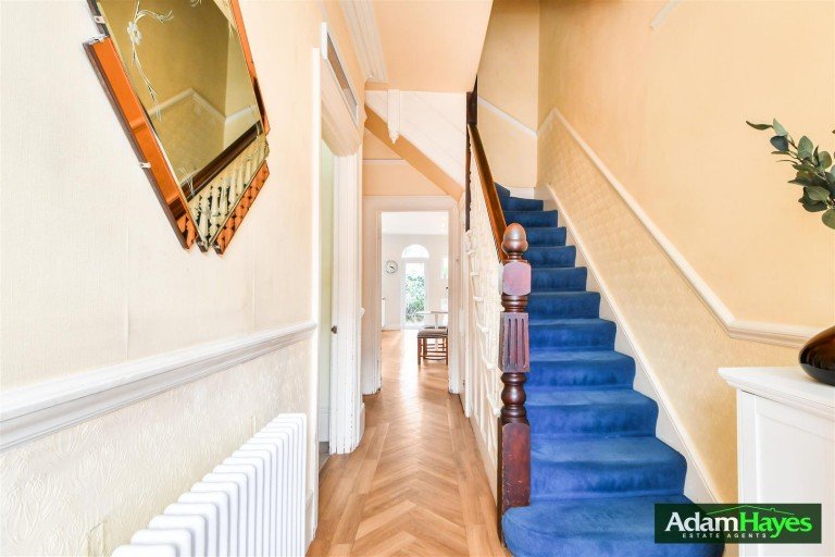 Churchfield Avenue, North Finchley, N12