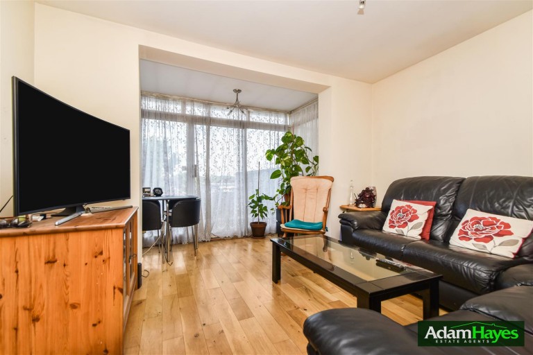 Haslemere Avenue, East Barnet, EN4