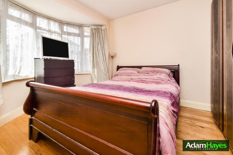 Haslemere Avenue, East Barnet, EN4