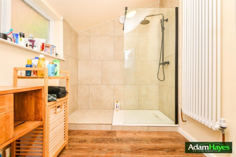 College Terrace, Finchley Central, N3