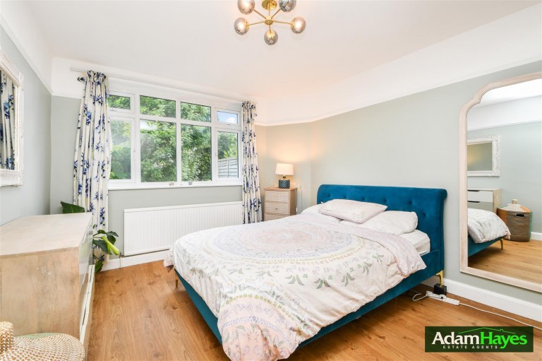 Eversleigh Road, Finchley, N3