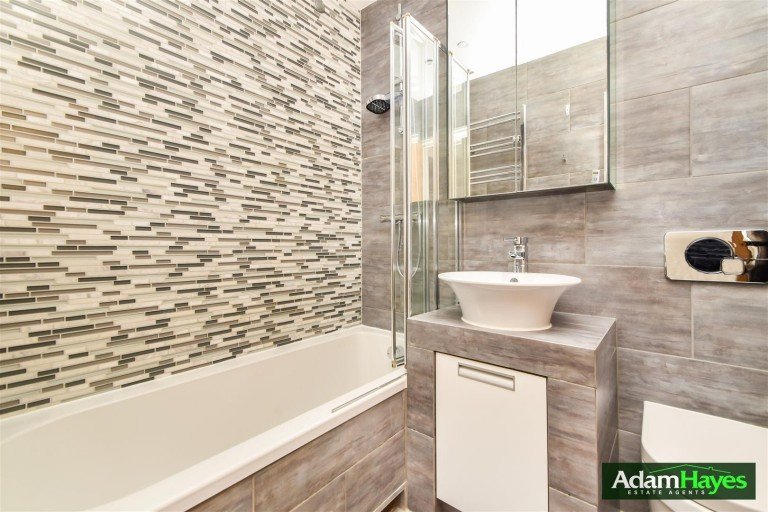 Churchfield Avenue, North Finchley, N12