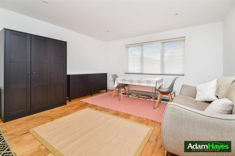 Hatley Close, Friern Barnet, N11