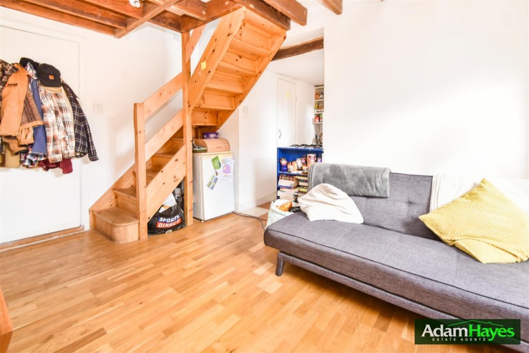 Regents Park Road, Finchley Central, N3