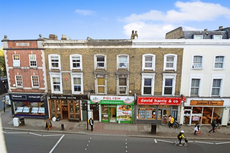 Regents Park Road, Finchley Central, N3