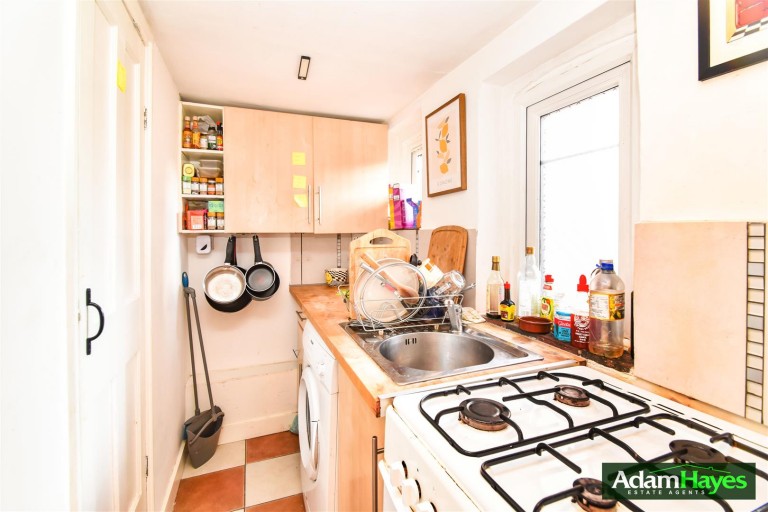 Regents Park Road, Finchley Central, N3