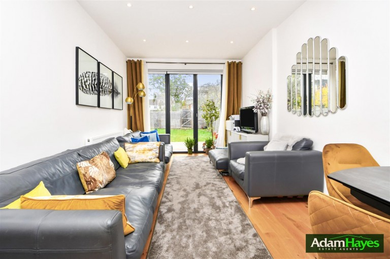 Grove Road, North Finchley, N12