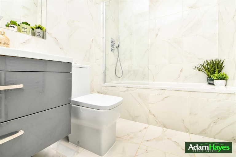 Grove Road, North Finchley, N12