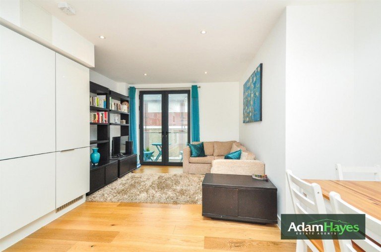 Totteridge Lane, Whetstone, N20