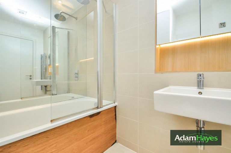 Totteridge Lane, Whetstone, N20