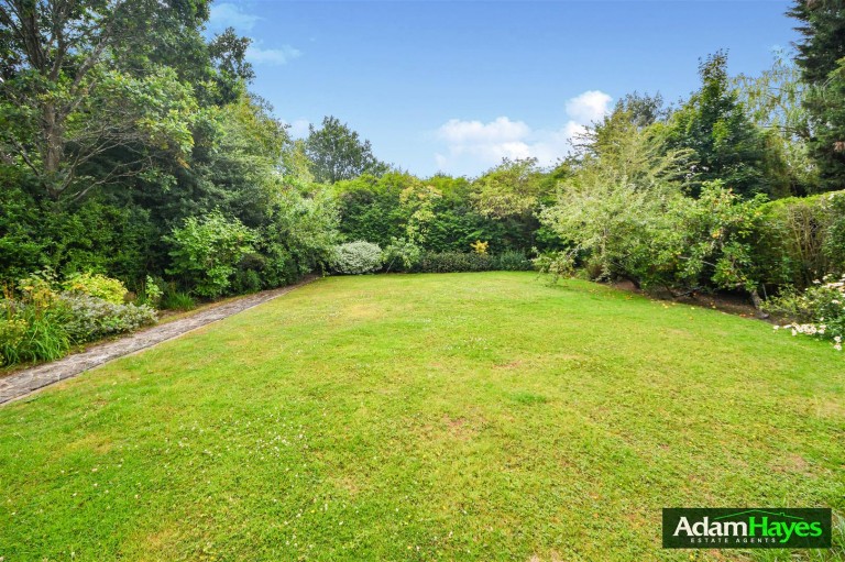 Lyttelton Road, East Finchley N2