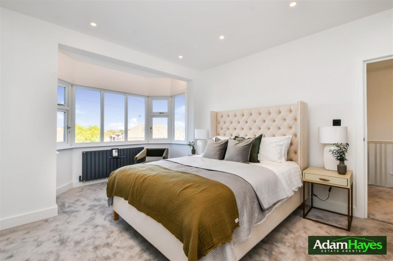 Lullington Garth, Woodside Park, N12