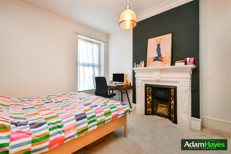 Nether Street, Finchley N3