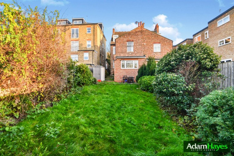 Nether Street, Finchley N3