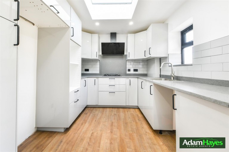 Bramber Road, North Finchley N12