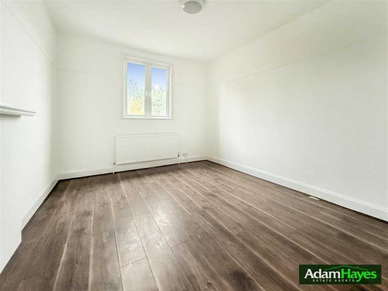 Sussex Ring, Woodside Park, N12