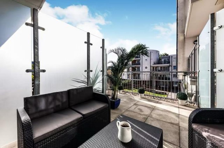 Lankaster Gardens, East Finchley, N2