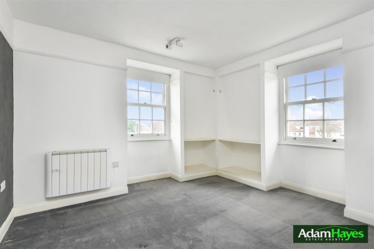 Friern Park, North Finchley, N12