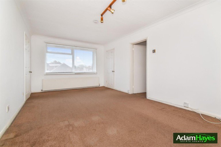 Athenaeum Road, Whetstone, N20