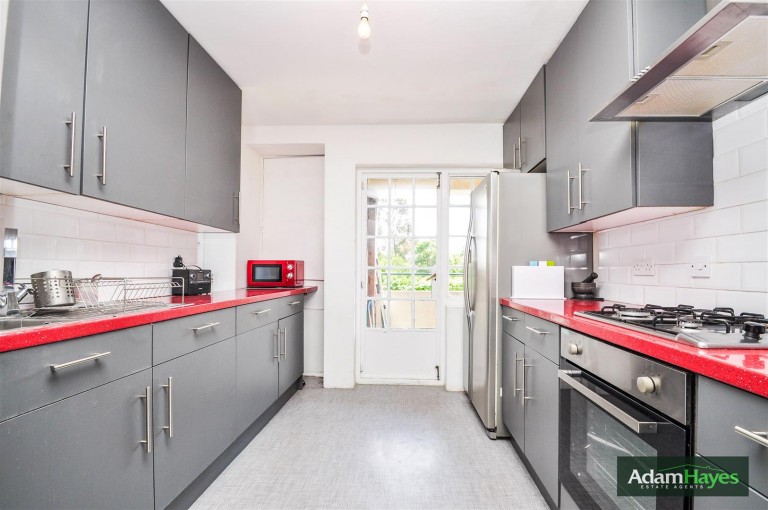 The Pantiles, Temple Fortune, NW11