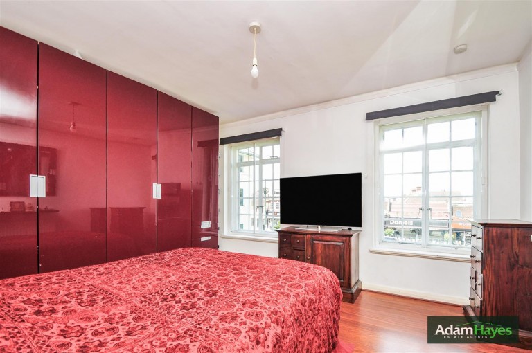 The Pantiles, Temple Fortune, NW11