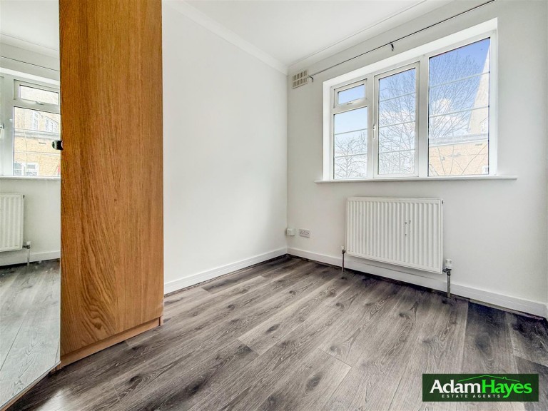 Wentworth Road, Barnet, EN5