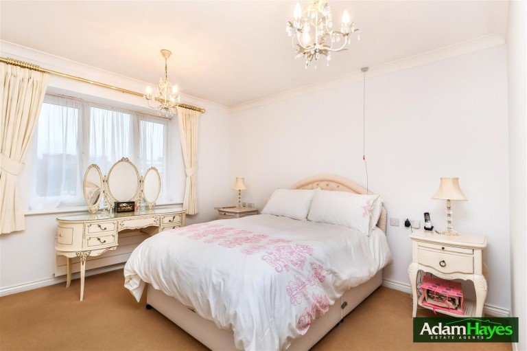 Langstone Way, Mill Hill East NW7