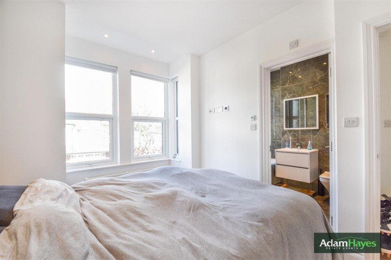 Sylvester Road, East Finchley N2