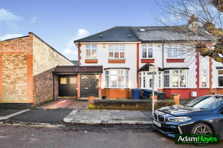 Woodside Grove, North Finchley, N12