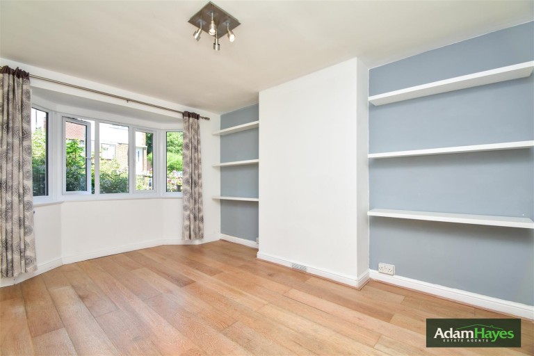 Cardrew Close, North Finchley, N12