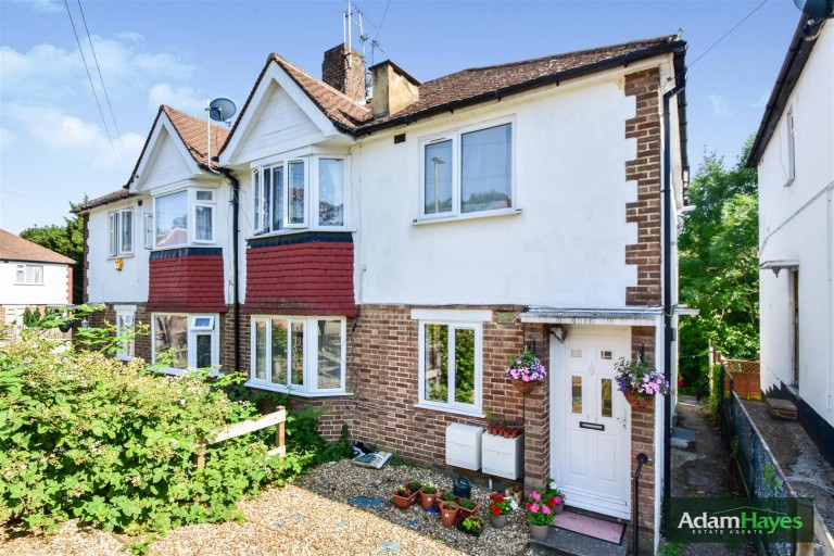 Cardrew Close, North Finchley, N12