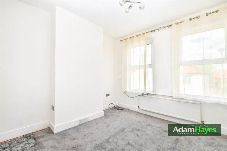 Long Lane, East Finchley, N2