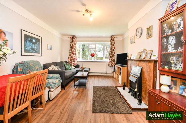 Elmshurst Crescent, East Finchley N2