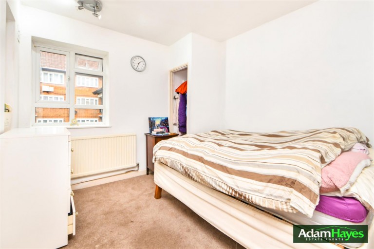 Elmshurst Crescent, East Finchley, N2