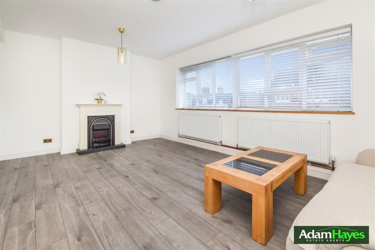 Cricklewood Broadway, Cricklewood, NW2