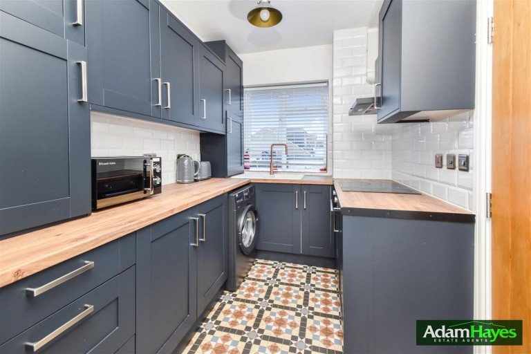 Cricklewood Broadway, Cricklewood, NW2