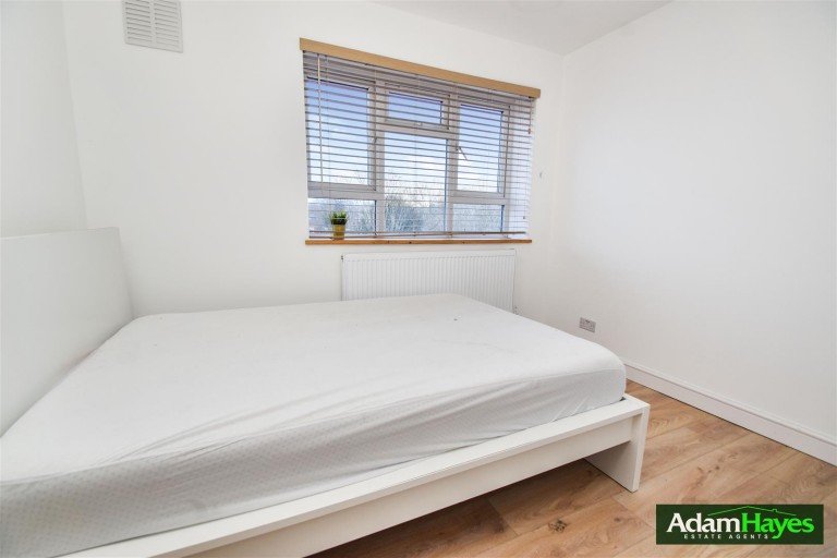 Cricklewood Broadway, Cricklewood, NW2