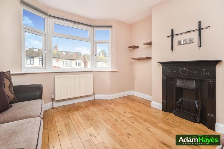 Petworth Road, North Finchley, N12