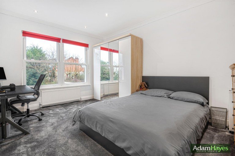 Park Crescent, Finchley, N3