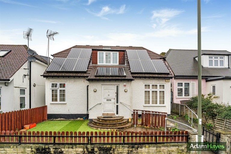 North Crescent, Finchley, N3