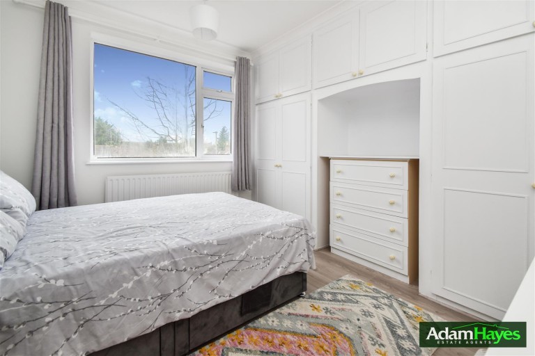 Abercorn Road, Mill Hill East, NW7