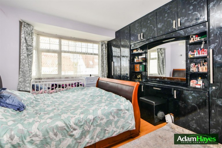 Wentworth Close, Finchley, N3