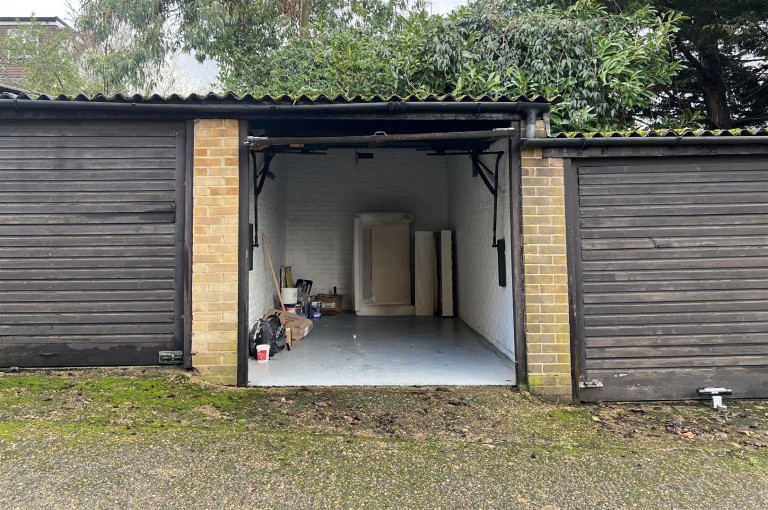 Colney Hatch Lane, Muswell Hill N10