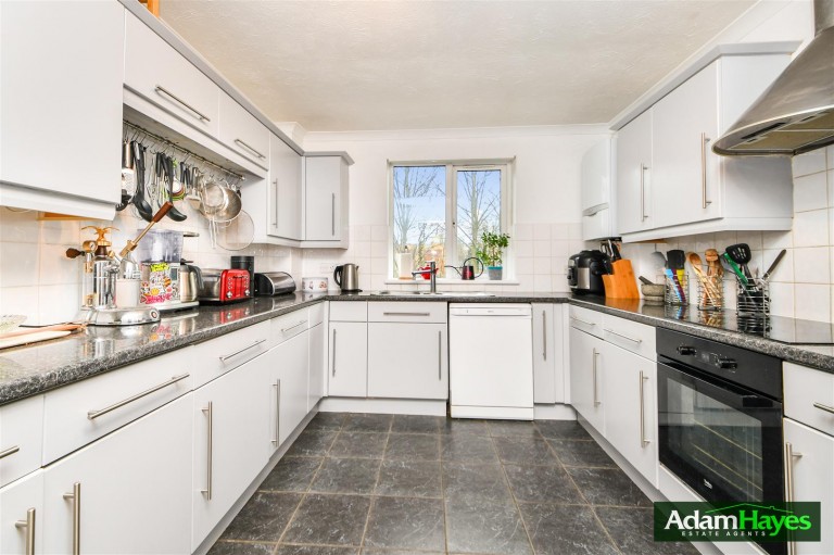 Woodside Grange Road, North Finchley N12