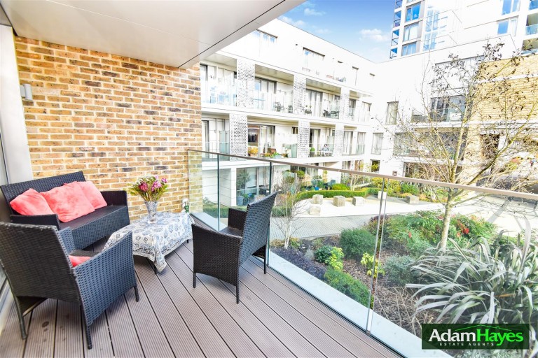 Acton Walk, Whetstone, N20