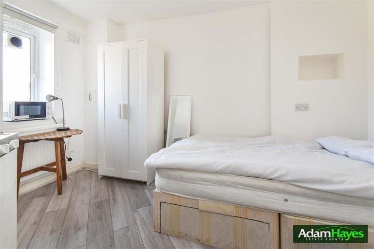 The Grange Estate, East Finchley, N2