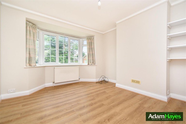 Grange View Road, Whetstone, N20