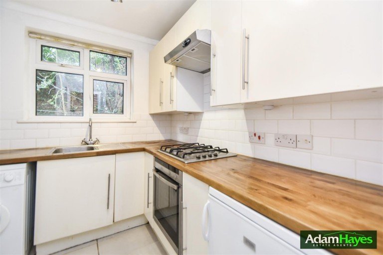 Grange View Road, Whetstone, N20