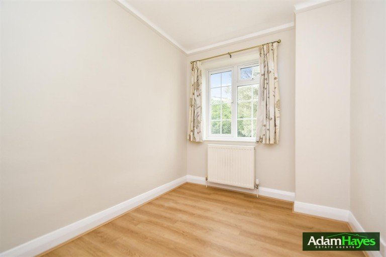 Grange View Road, Whetstone, N20