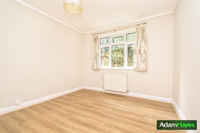 Grange View Road, Whetstone, N20